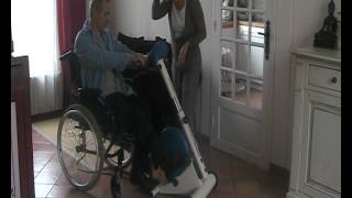 vélo d'appartement (entraineur de bras voir mon autre vidéo) MOTOMED à la maison pour invalide