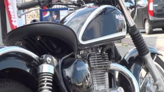 可愛い娘さんとタンデム kawasaki ESTRELLA 250 Motorcycle race CAFE RACER