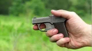 Shooting the Mossberg Brownie - a .22-cal derringer