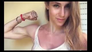 Model Huge Biceps 88.