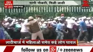 Lathi charge on mob of BPeD trainees in Lucknow protesting for permanent jobs