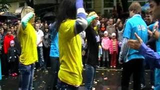 Флэш моб Flint , Sis n Bro dance- Молдова,Кишинёв (День города)
