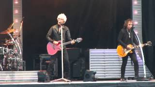 REO Speedwagon-  Keep Pushin'