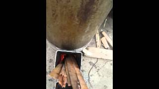 Test soba racheta pe lemn