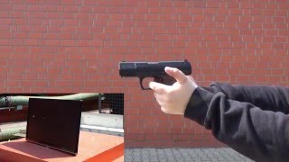 Walther P99 DAO CO2 Airsoft vs Samsung TV