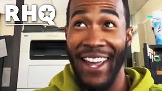 Manager Has A Blast Refusing Rude Karen Service