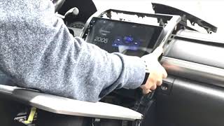 Upgrading 2012 Toyota Camry Radio to an Android by Merrie