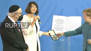 Germany: Merkel awarded with Buber-Rosenzweig-Medal in Berlin