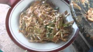 Jakarta Street Food 213 Fresh Vegetables Salad (Karedog) and Boiled Vegetables Salad(Gado2)