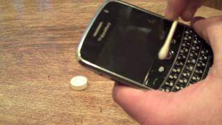 How To Clean The Trackball On Your Blackberry Phone