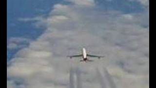 747 overtaking 737