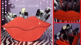 DIY- porta brochas en forma de labios