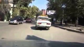 Как перевезти груз на легковой машине, спросите у этого водителя