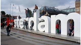 walking in Amsterdam extended version