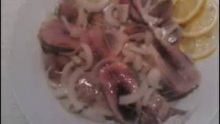 #Как разделать селёдку от кожи и костей#Как почистить селёдку от костей и кожицы/#На филе