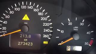 Замена лампочки на приборной панели Мерседес.Replacing the bulb on the Mercedes dashboard