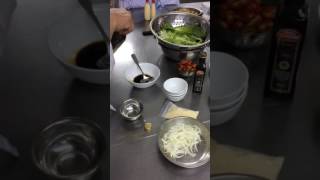 Balsamico sauce trộn bò