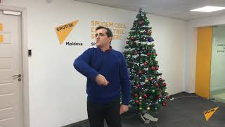 Conducătorul Ansamblul ”Plăieșii” a venit cu semănatul la Sputnik Moldova