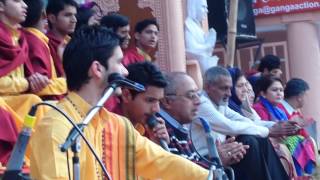 Parmarth Niketan Ganga Aarti Rishikesh 2015 - Govind Bolo Hari Gopal Bolo 2015