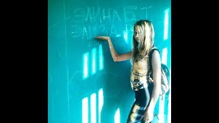 Клип "попробуй поменяй меня" #клип #танец #каникулы Elina Batkaeva