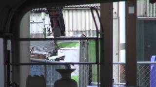 元山手線用E231系500番台中間6ドア車　解体現場