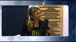 Lara Martelli presenta "Qui nel Baratro...tutto bene"