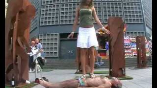 Fakir-Trample-Berlin-2006