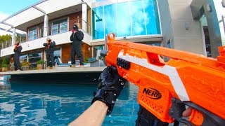 Nerf War: Mansion Battle