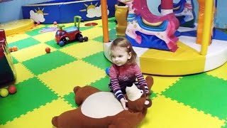 Игровая комната и детская площадка в Игроленде ТРЦ Sky Mall Games room and playground in Igroland