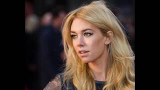 Ванесса Кирби (Vanessa Kirby) musical slide show
