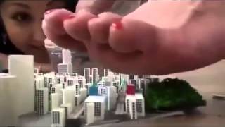 Japanese giantess 260411b
