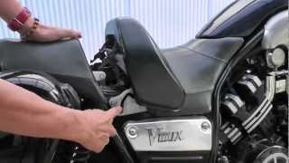 Ｖ-ＭＡＸ　シート外し→バッテリー交換