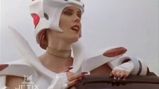 Nadira - Queen of the dark world with long nails