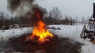 Обжигание медных проводов в костре