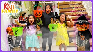 Halloween Trick Or Treating with Ryan Emma and Kate!!