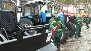 Пожарные машины, гусеничные трактора и квадрокоптеры. Прошел смотр противопожарной техники