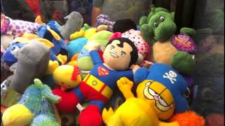 I found a Claw Machine with OPEN GLASS!!!  Free Plush for all?