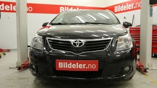 Toyota Avensis: Hvordan bytte xenonpære - 2009 til 2016 mod. (T27)