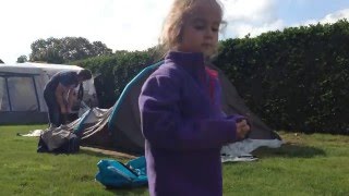 QUECHUA AIR SECONDS 4.2 XL FAMILY TENT SETUP