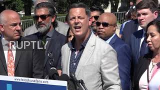 USA: Texas Democrats escape state to block Republican-backed bill