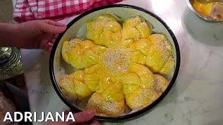 Pogača od lisnatog ručno mesenog testa, bogata i ukusna