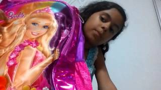 Letícia _ bolsa escolar barbie o portal secreto