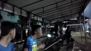 Kemarin hari ini dan esok Bomber dan Viking bersatu dukung Persib .  Kami dari B A S S.
