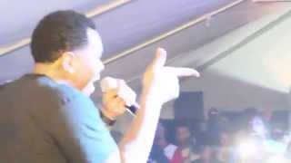 Kevin Gates Cries on Stage performing LIVE - "IDGAF"