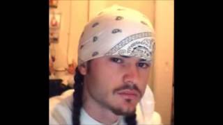 rono mc poios to kanei to kamos