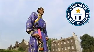 Tallest Man In The World: Xi Shun - Guinness World Record