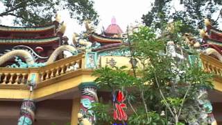 TĐ Phạm Hữu Hải (HN) hầu Chầu Bé tại Đền Quan Lớn Giám Sát