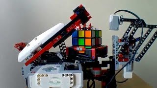 ROBOT COLLECTS RUBY CUBE РОБОТ СОБИРАЕТ КУБИКА РУБИКА