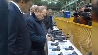 Vladimir Putin visits a Kalashnikov company - no comment
