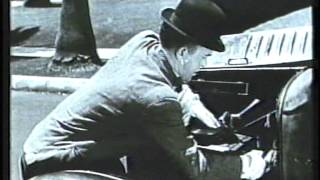 De heilige Koe - De auto 100 jaar